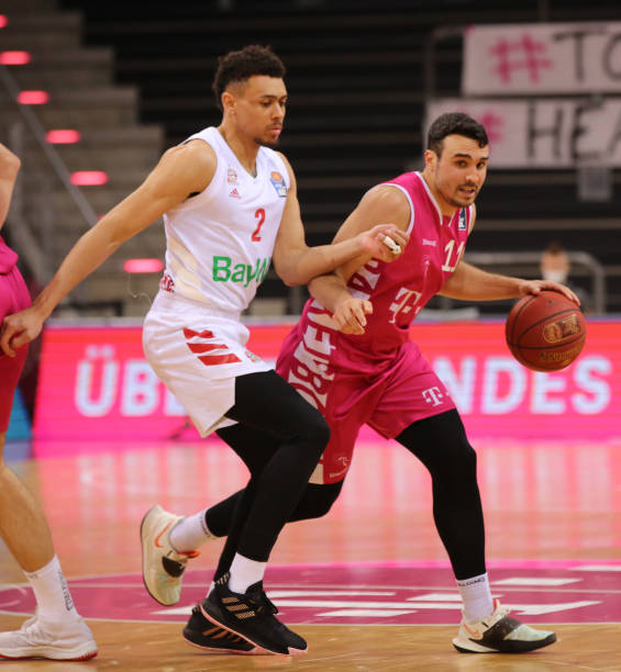 斯在高压职 斯在高压职